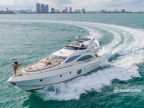 FREE HOUR ] 2JET SKIS ] 70FT Luxury Yacht in Miami] 13 Guest 