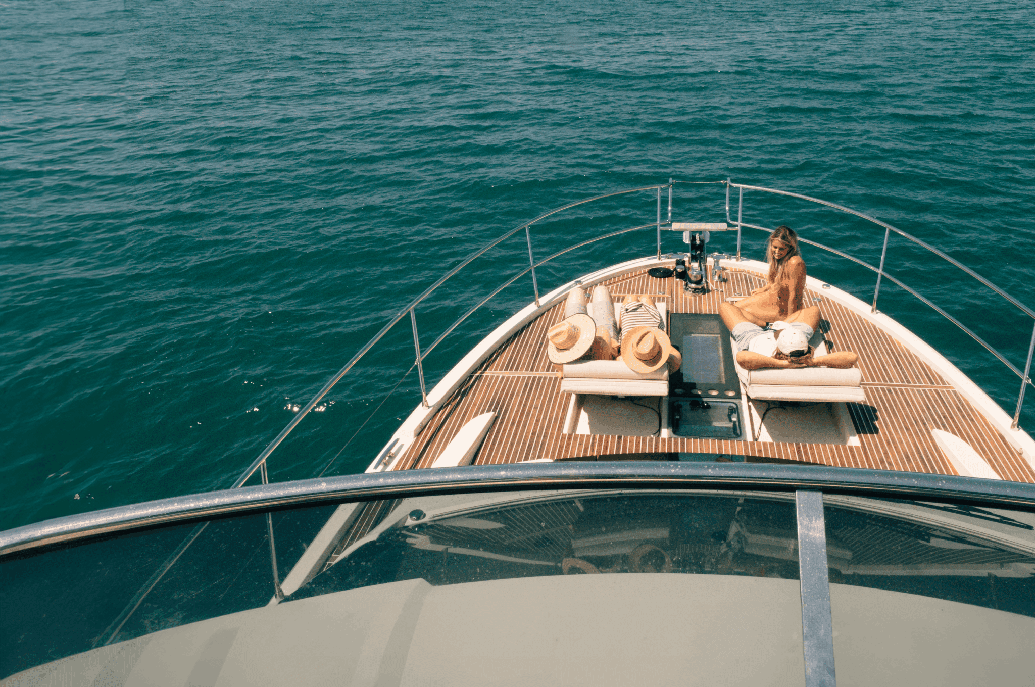 yacht rentals airbnb