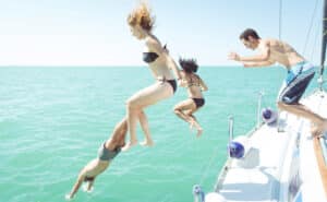Be happy on a Boatsetter Boat Rental!
