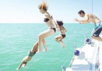 Be happy on a Boatsetter Boat Rental!