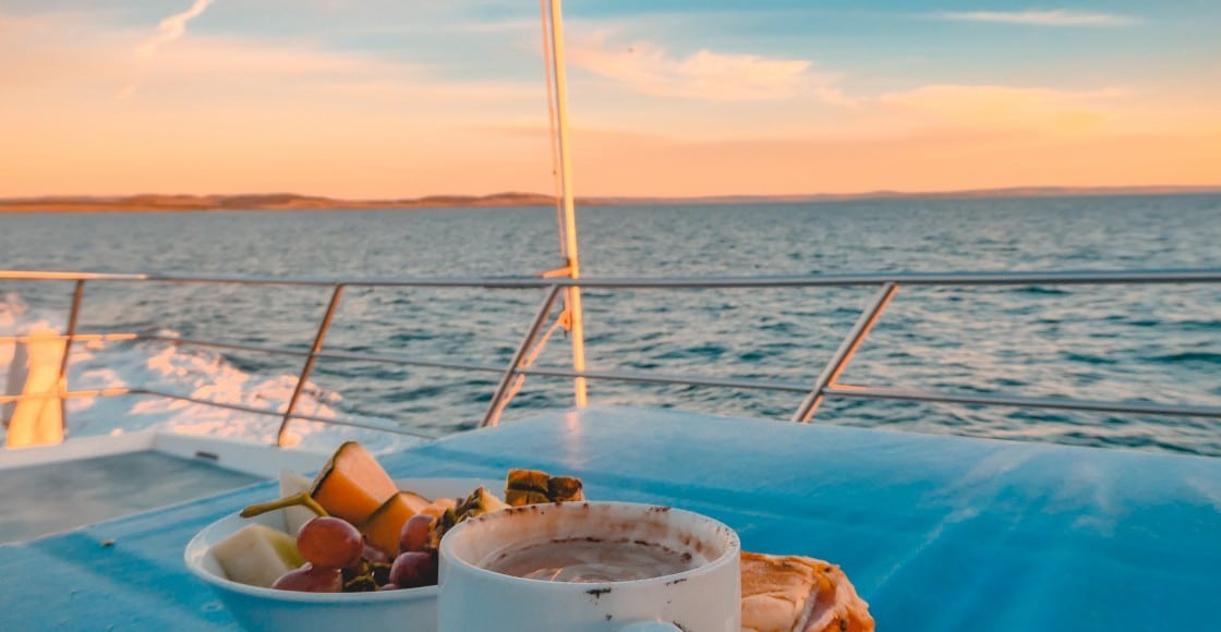 The Food You Need to Bring on Your Upcoming Boat Charter