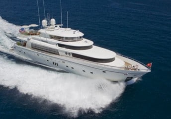 luxury yacht charter