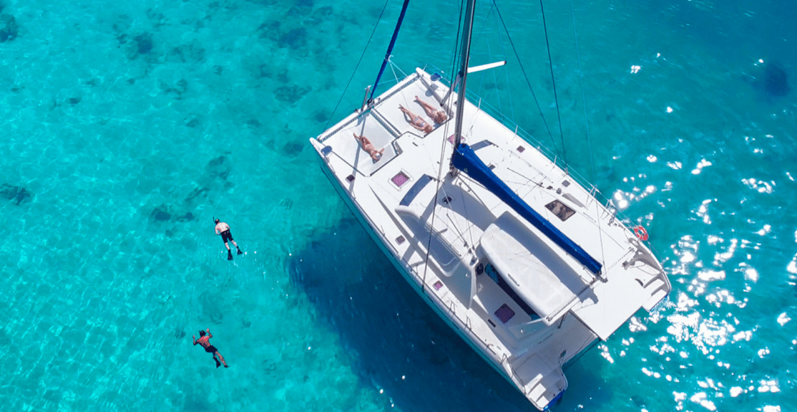 monohull vs catamaran