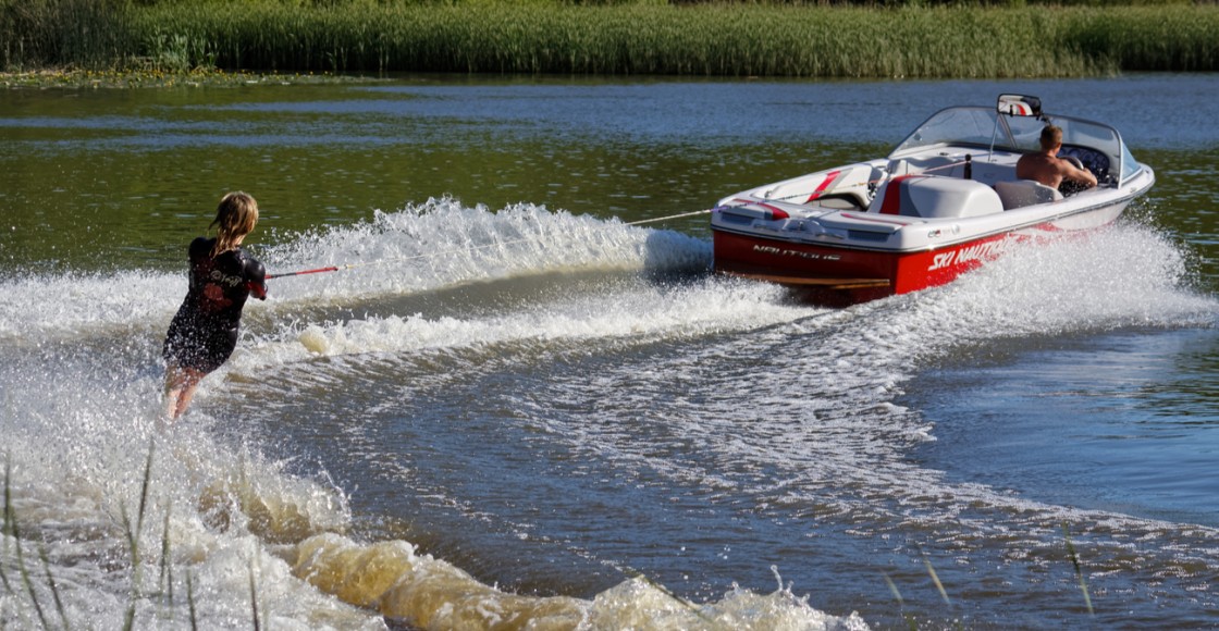 water skiing for beginners