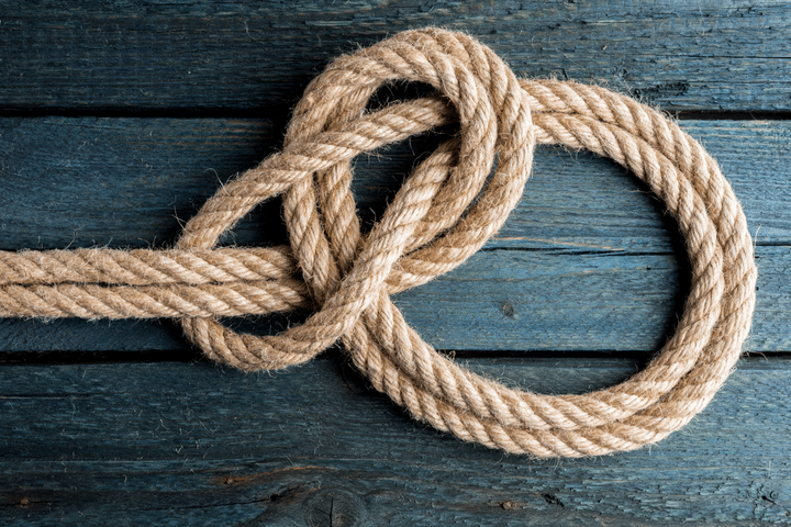 How to tie a bowline knot