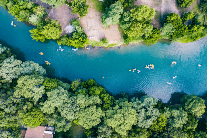 best time of year to go fishing on canyon lake