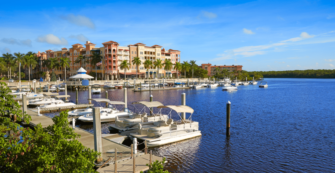 Boating in Naples