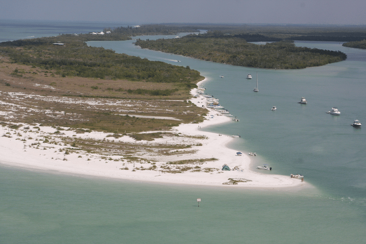 Keewaydin Island boat rentals