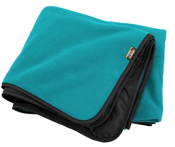 waterproof outdoor blanket