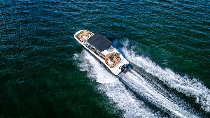 what is a bowrider boat used for