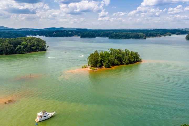 Best places to boat on Lake Lanier.