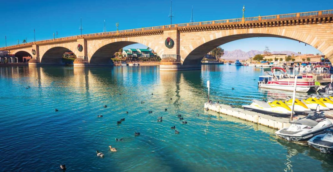 Lake Havasu restaurants on the water.