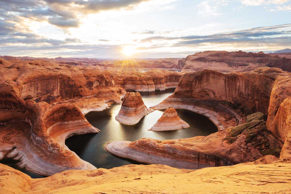 6 Best Lakes in Arizona for Boating Lake Powell, Havasu & More