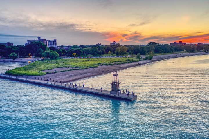 Loyola Beach, Chicago.