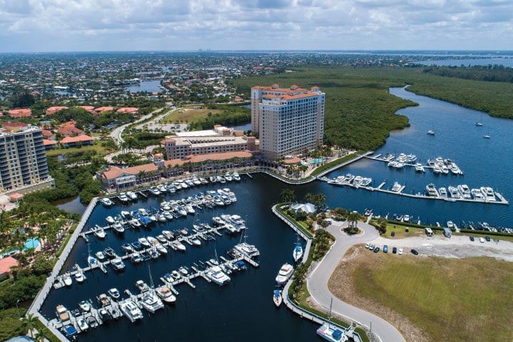 Dock and Dine in Cape Coral.