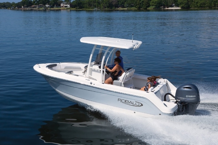 Robalo R222EX