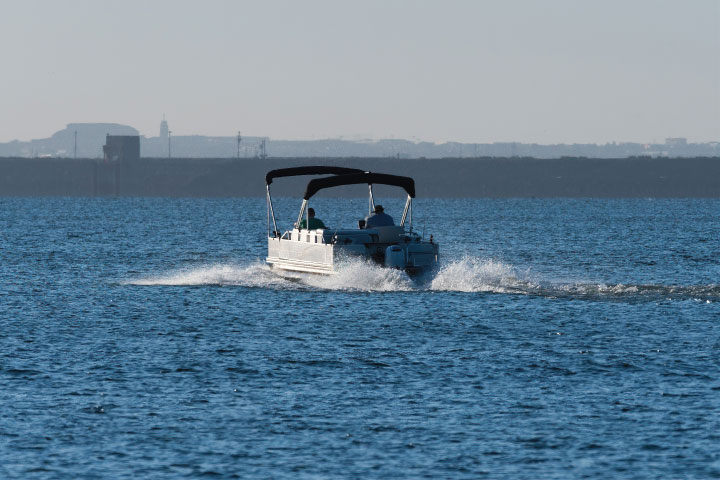 Pontoon boat.