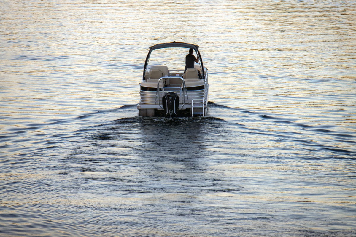 Can a Pontoon Go Into the Ocean? Boatsetter