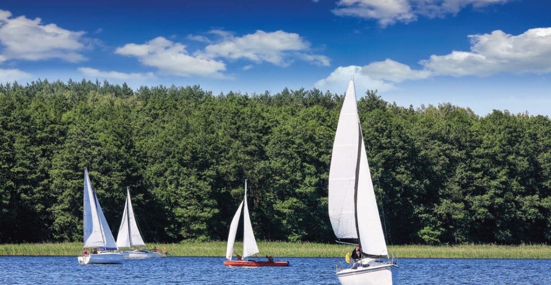 Best Sailboats for a Fun Lake Day.