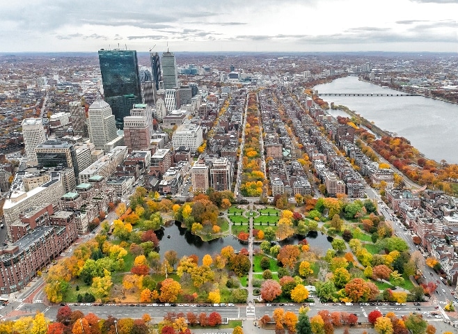 Best US Cities for fall travel-Boston, MA