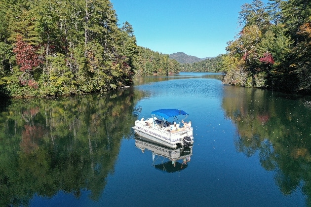 Small Catamaran vs. Pontoon Boat