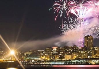 best places on the water to celebrate new years