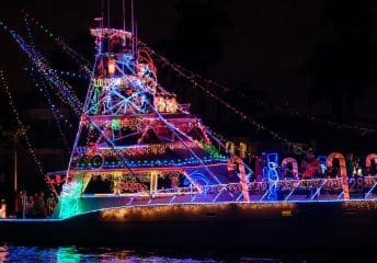 tips for light up boat parades