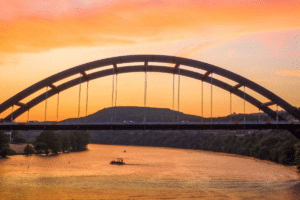 2025 Guide_Blog_Austin's lake life