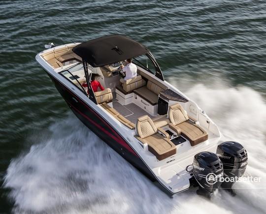 29' Sea Ray Sundeck- Fast and Fun!
