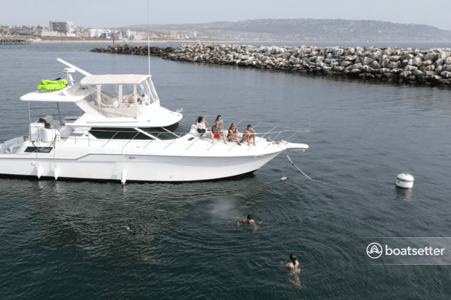 Enjoy life on a 50ft three level yacht. 12 people.