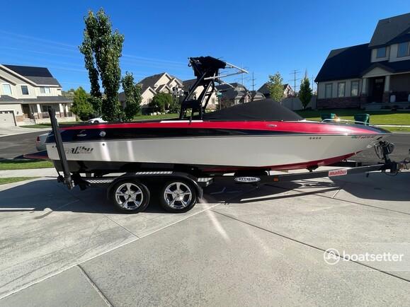5 Day Minimum rentals only - Malibu 23 LSV  Surf ready for 14!