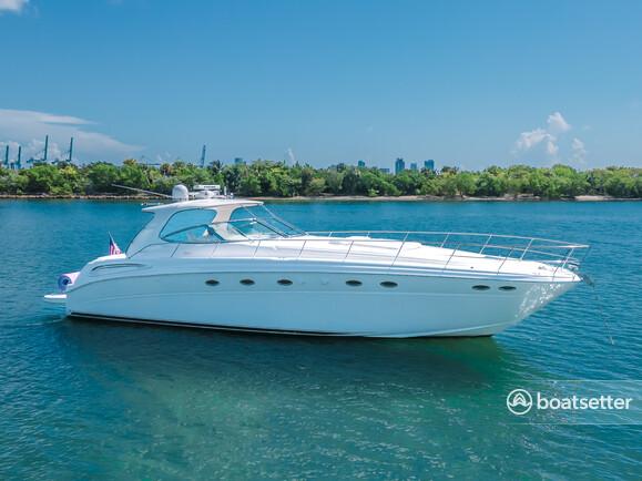 FREE HOUR | 60FT 13PPL Yacht Charter MIAMI, FL *FUEL&DOCKING INCLUDED*
