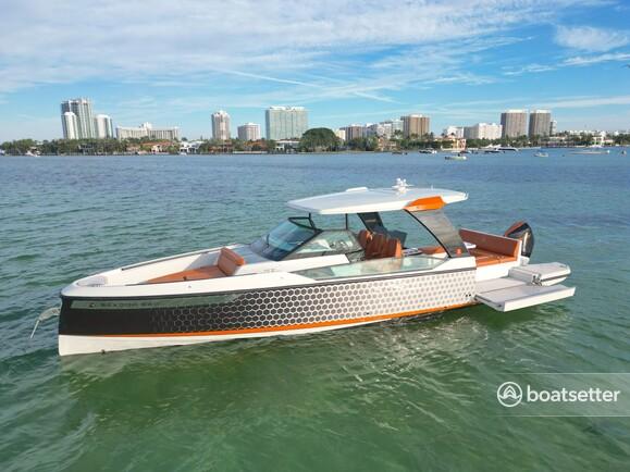 1HR FREE* 2024 35FT PRIVATE LUXURY PARTY YACHT by BENTLEY w/DRONE SHOT