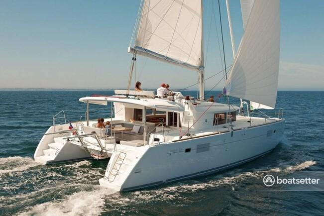 Luxury Pristine 46' Sailing Catamaran
