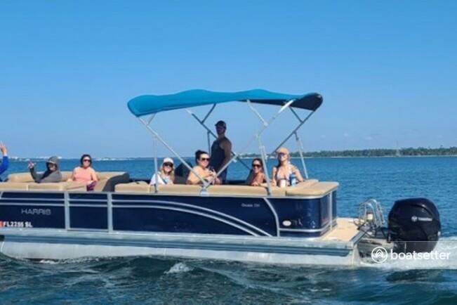 Explore Shell Island on this Lux Pontoon!